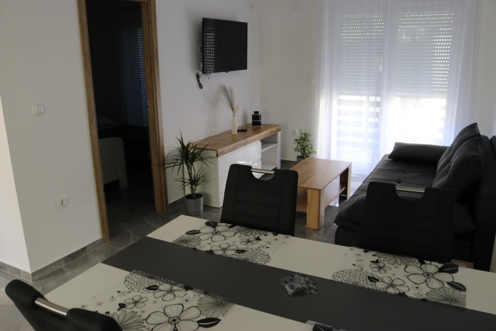 Guest House Neno オグリン エクステリア 写真